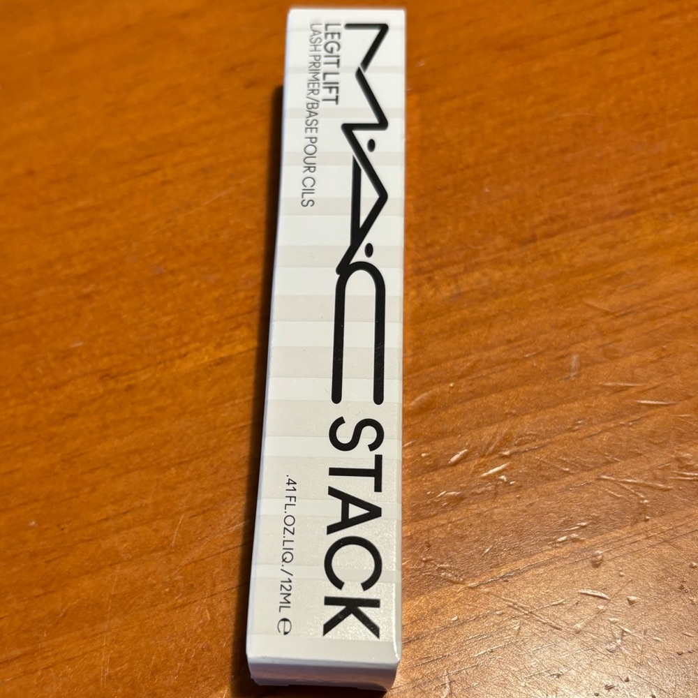 MAC Stack Lash Primer - Picture 4 of 16